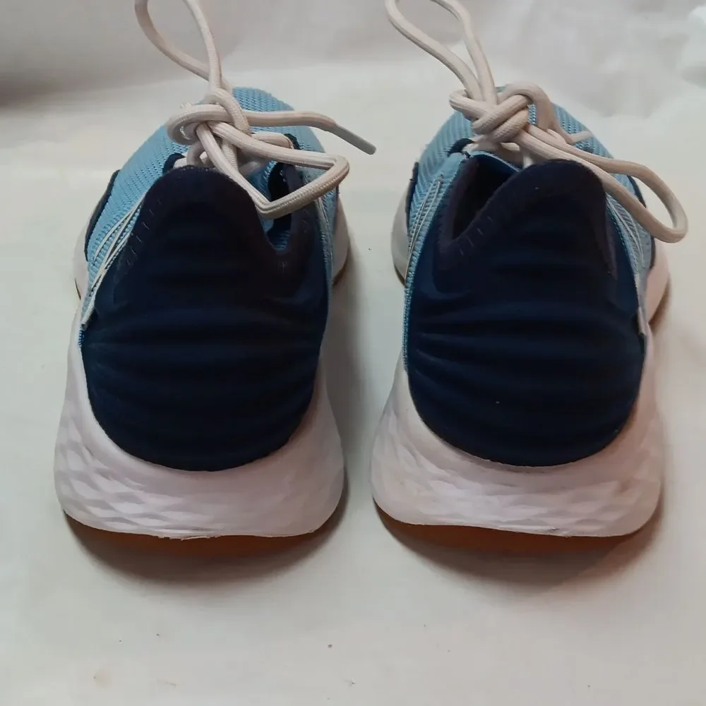 New Balance Blue and White Sneakers Kids Size 13